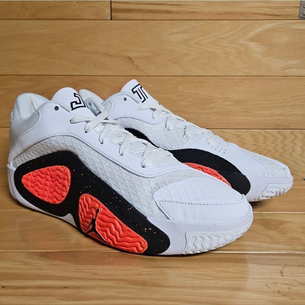 Jordan Tatum 2 White Black Bright Crimson Red Basketball Shoe FJ6457-106 Nike - Picture 2 of 11